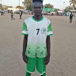 المجد الضعين يعبر الحرية بثنائية كاريكا