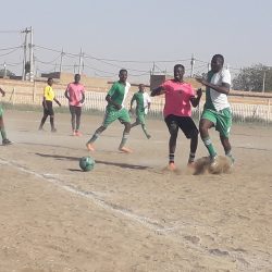 أم دوم يهزم العباسية ويصعد إلى قمة دوري الأولى في تندلتي