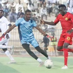 المريخ يعزز صدارتة للممتاز بثنائية في شباك هلال التبلدي