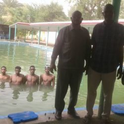وزير الشباب والرياضة يلتقي بأعضاء اتحاد السباحة بولاية نهرالنيل