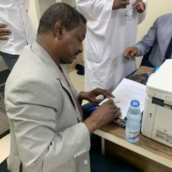 عماد الطيب يترشح مستقلا