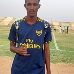 حارس مرمي فريق اتحاد قريش المميز حمد يخطف الاضواء بشندي