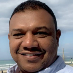 أعلنوا مساندتهم ودعمهم اللامحدود له..الأوساط الرياضية وهلالاب المناقل يرحبون بترشح روتانا ضمن قائمة السوباط