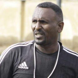 خالد بخيت يصل بورتسودان لقيادة الهلال في النخبة
