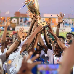 السوباط يهنئ جماهير الهلال بالفوز بالدوري الممتاز
