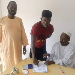 كريمة الابيض يكسب توقيع لاعبه (كانتي)