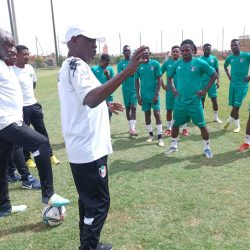 المنتخب يوالي استعداداته للجيبوتي برهان يشدد على الرقابة اللصيقة وعدم ترك المساحات روح عالية وسط اللاعبين وتألق لافت للثنائي بخيت والغربال