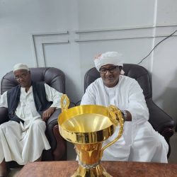 مفاجأة من العيار الثقيل العثور على كأس دبي الذهبي بعد ٣٥ عاماً من الإختفاء