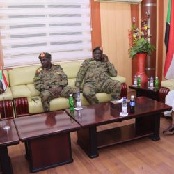 وزيرة الشباب والرياضة تبحث استعدادات السودان لاستضافة البطولة العسكرية العربية للسباحة