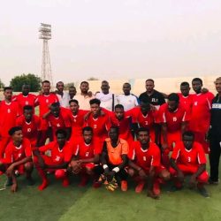 العلم والأسرة في إفتتاح دوري سنجة