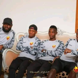 أجانب المريخ خميرة عكننة ..والنقص يعيدهم للواجهة