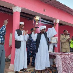 القوز أبوحمد يحتفل بالفوز بكأس السودان