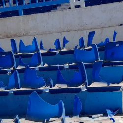 سيكافا تهشم كراسي إستاد الهلال
