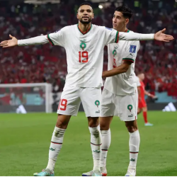 المغرب يتصدر ويتأهل لثمن نهائي كأس العالم للمرة الأولى منذ 36 عاماً