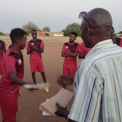 لتميزهم في الدورة الاولى بالابيض   القطاع الرياضي بنادي الصفا يكرم اللاعبين