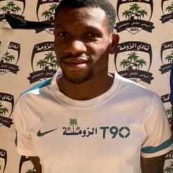 الزومة يدعم صفوفه بالايفواري جمعة