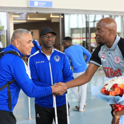 بعثته وصلت وسط استقبالات كبيرة..الهلال يحل في تنزانيا وينازل نامينغو عصراً