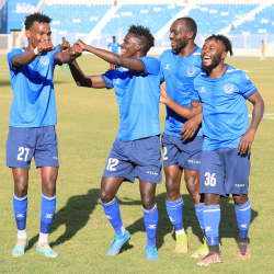 الهلال بالأزرق أمام عزام