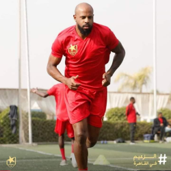 محترف المريخ يظهر في المران ويمنح ريكارو خيارا جديدا