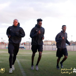 المريخ ينهي عقد الثنائي الأجنبي