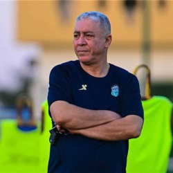 مدرب المريخ السابق يكشف أسباب خطأ اختيار ملعب بنينا..ويتحدث عن توقعات التأهل في المجموعة الثالثة