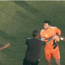 الإيقاف يهدد الشناوي
