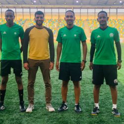 تحكيم سوداني لمباراة الجزائر والنيجر بقيادة شانتير