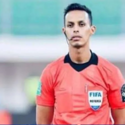 حكم موريتاني يضبط نزال الهلال والاهلي