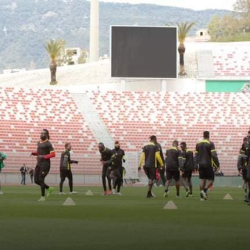 بملعب شهداء بنينا  المريخ يواصل تدريباته بجدية كبيرة والجهاز الفني ينفرد بكمبالي وبرايان