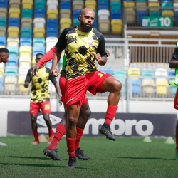 نجوم السامبا يسجلون ظهورهم الاول أمام جماهير المريخ