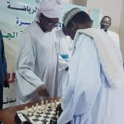والي الجزيرة يعلن تدريب الرياضيين في جميع الأنشطة بالخارج