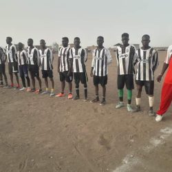 دورة السلام بحى كادوقلى الإتفاق والسهم الأزرق يتعادلان بهدف لكل منهما بعد مباراة رائعة.. الإتفاق يتقدم والسهم يخطف التعادل فى الزمن بدل المبدد ويتصدر المجموعة الأولى