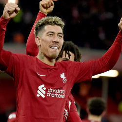 من ميناء ليفربول إلى ميناء جدة روبيرتو فيرمينهو