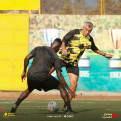 مدرب المريخ أسامة نبيه في المؤتمر الصحفي لمواجهة اوتوهو :سعى لتحقيق نتيجة ايجابية و نحترم المنافس