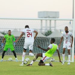 إستعدادا لمواجهة نظيره التنزاني غدا الأحد..المنتخب الوطني يتدرب بجدية ومنافسة شرسة بين اللاعبين