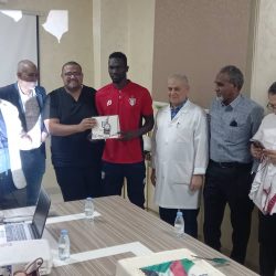 مجمع السلام الوطني الطبي يحتفي بصقور الجديان