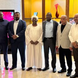 بمبادرة من السلطان دكتور برقو…الحاج أسامة والشاعر والجنرال الشاذلي يطوون صفحة الخلافات