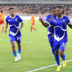 الهلال يفتتح ودياته بفوز كبير على حطين