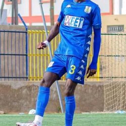 غياب ارنق عن لقاء بيترو يفسح المجال أمام ميندي