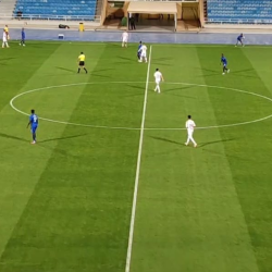 في مباراة رائعة..الهلال يكسب الوحدة السعودي بثلاثية