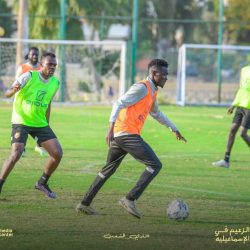 بمشاركة طبنحة و التوزة…المريخ يستأنف تحضيراته