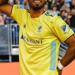 السوداني هاني مختار يصل لمائة مساهمة تهديفية