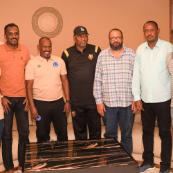 وفد من بعثة المريخ بقيادة هيثم كابو تزور معسكر الهلال بتنزانيا