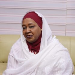 سفيرة السودان لدي الجزائر نادية محمد خير تزور شباب صقور الجديان