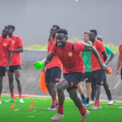 نجوم المربخ الدوليون الي أديس أبابا للانضمام الي تحضيرات صقور الجديان