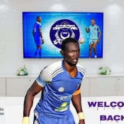 فييرا يجدد لهلال المناقل