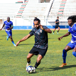 بمشاركة 21 لاعب..الهلال يخسر 3/2 أمام الملعب التونسي