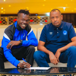 بوغبا يمدد عقده مع الهلال حتى 2028