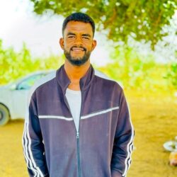 ادم دقس يعتذر للجهاز الفني لمنتخب الضعين شمال