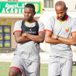 المريخ يستانف تدريباته استعدادا لمواجهة إنزيدان